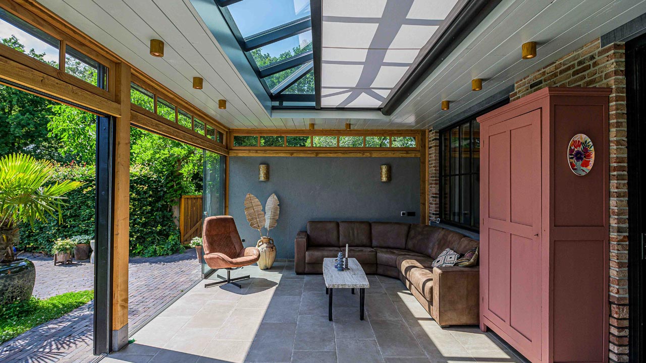tuinkamer-hout-daklicht-screens-lunteren-11